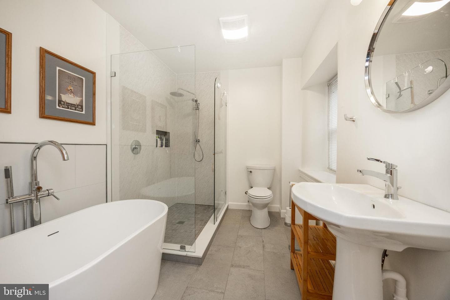 580 Reeds Road photo 25
