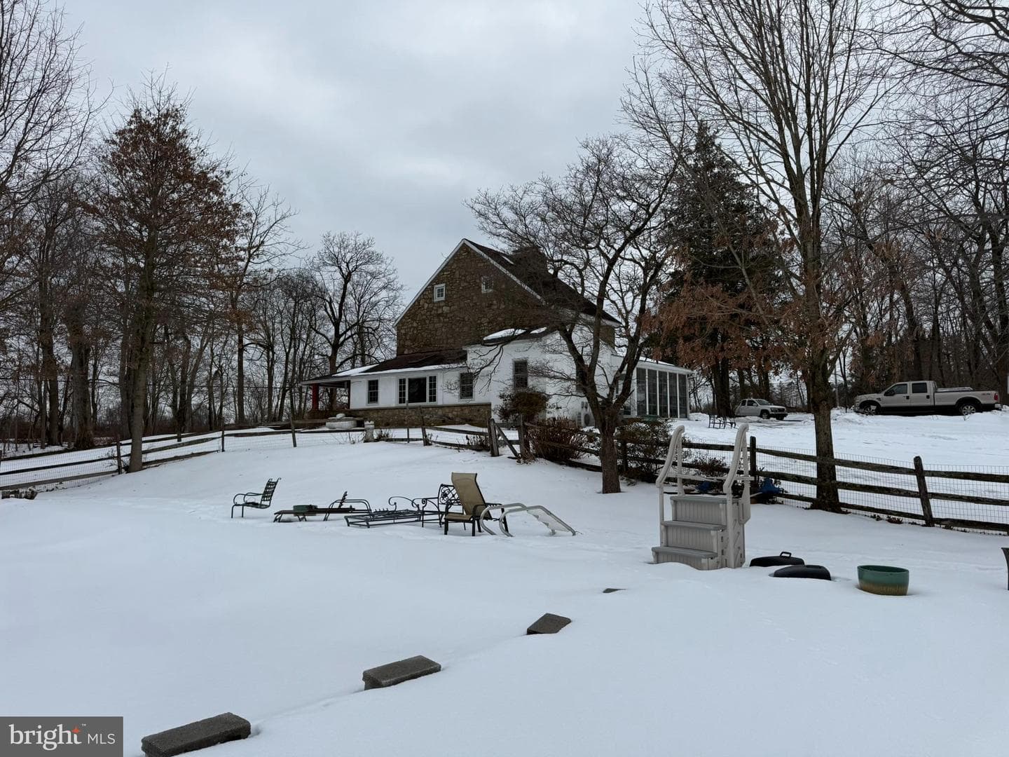 280 Mapleflower Road photo 19