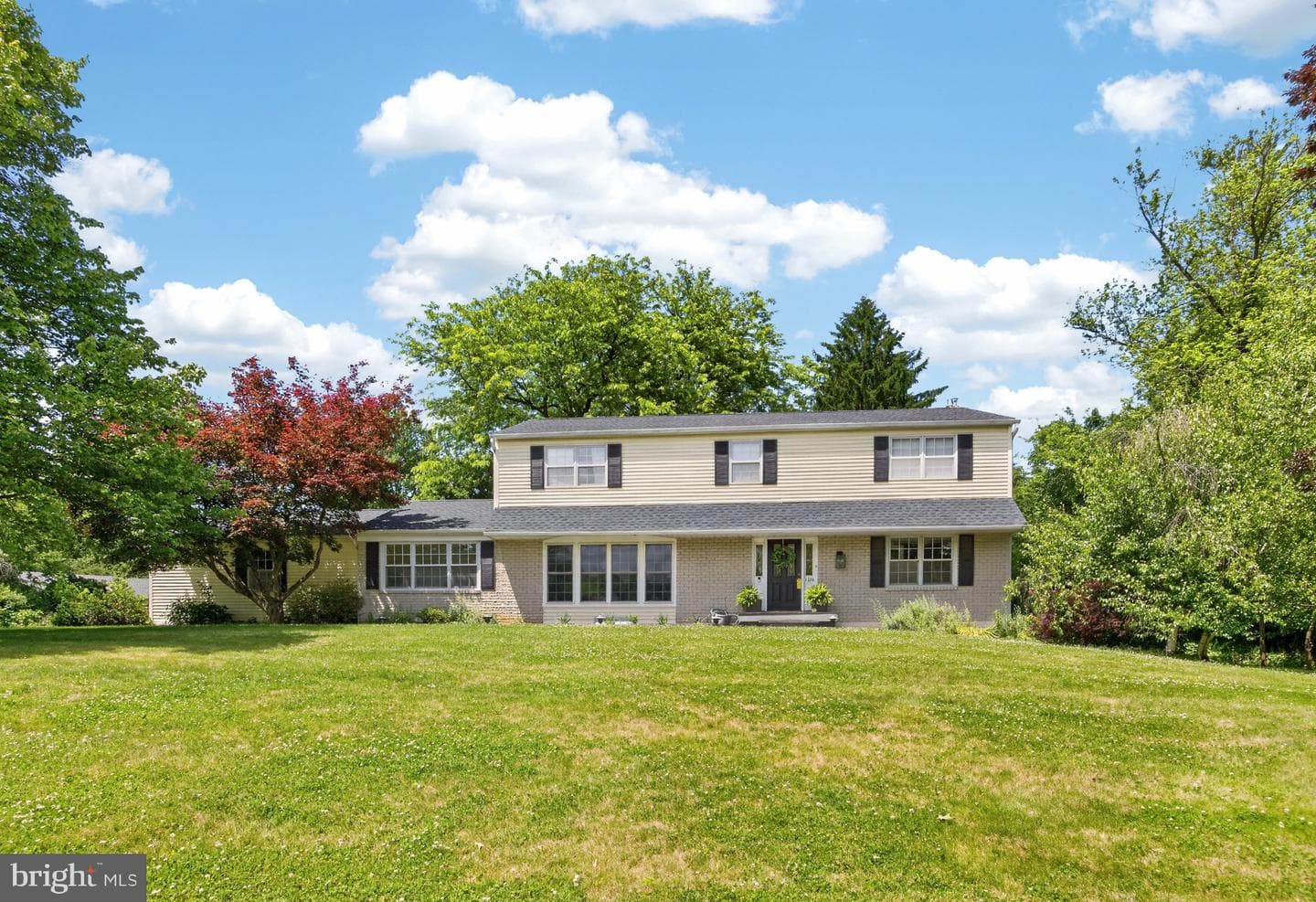 1236 Highgate Rd photo 1