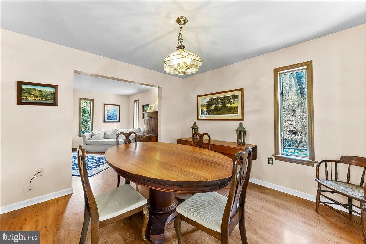 1850 Brooks Road photo 20