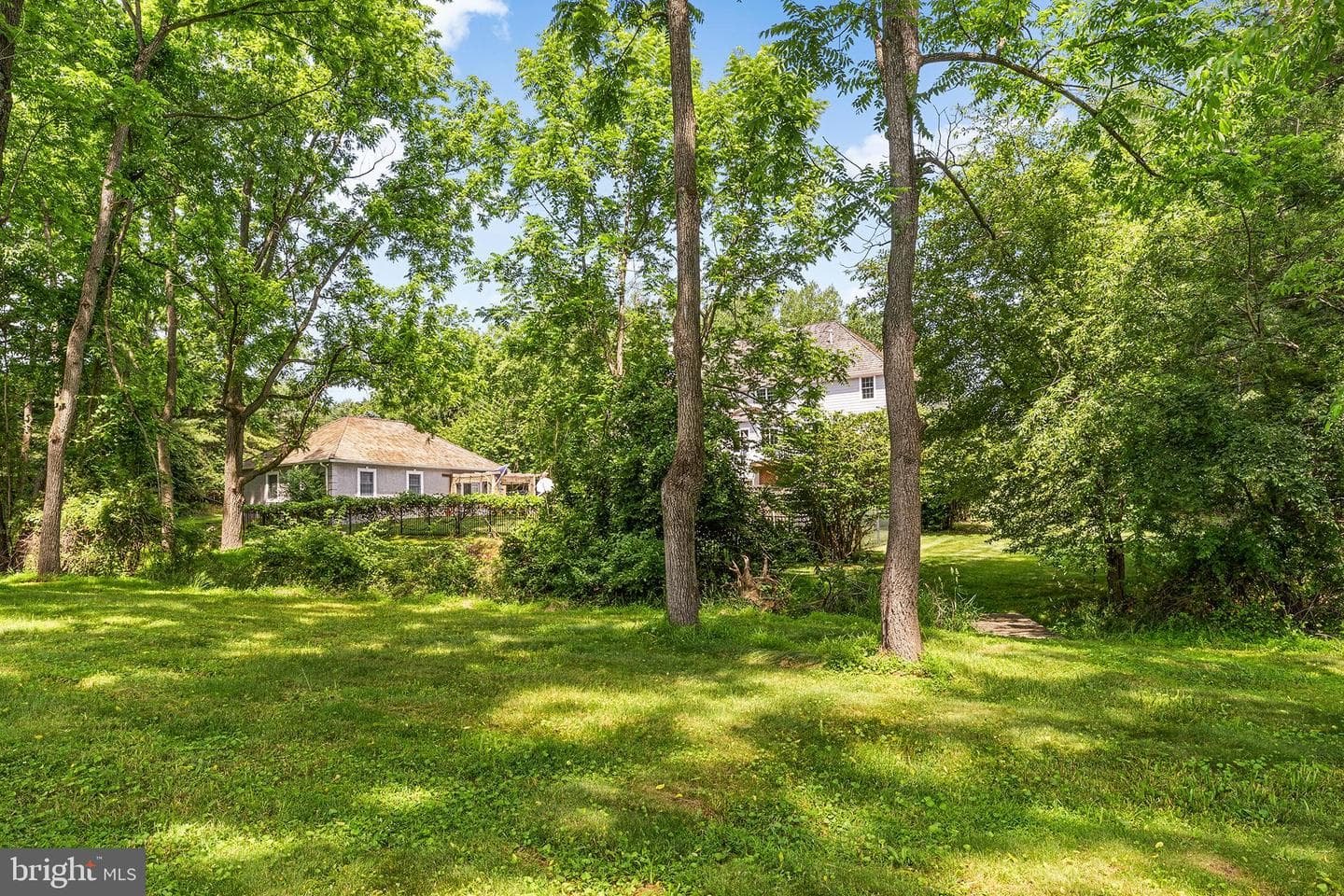 510 Day Spring Ln photo 72