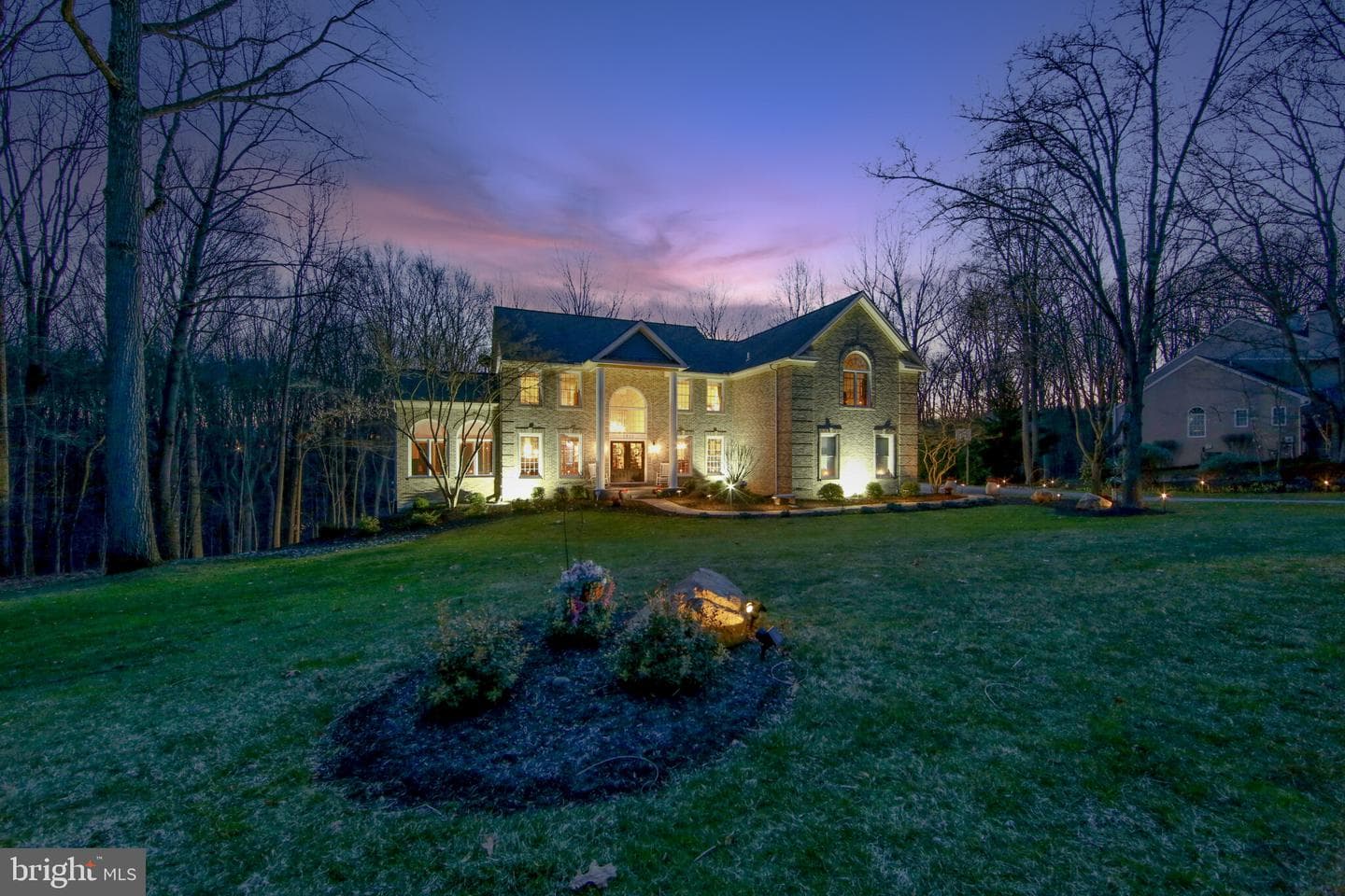 1311 Richmond Place photo 69