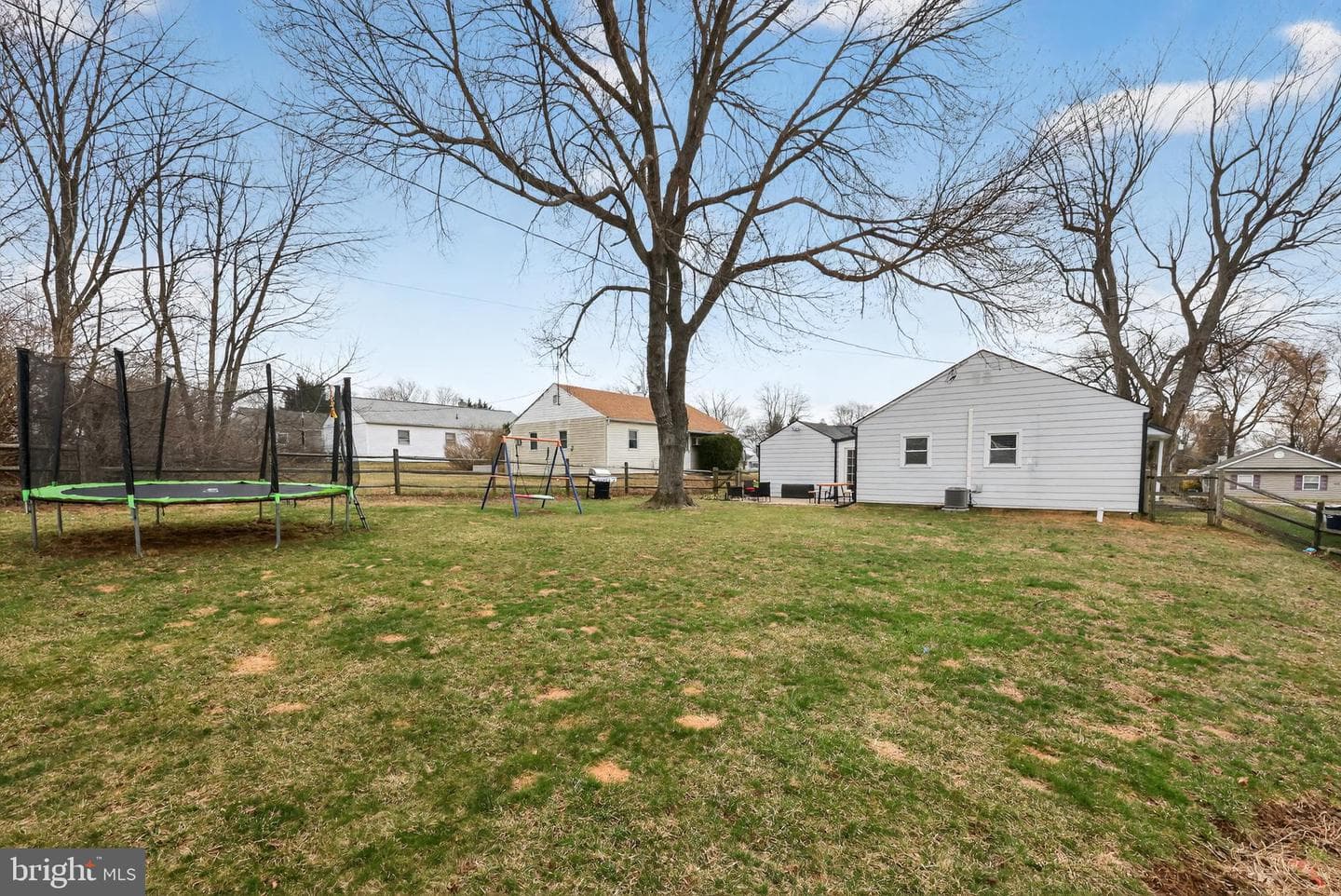 111 Gable Road photo 21