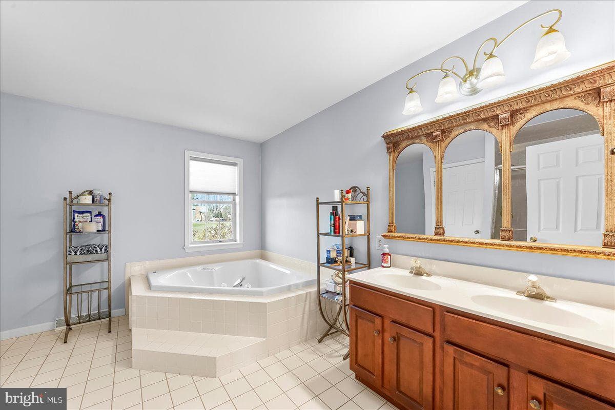 33 Bandon Circle photo 27