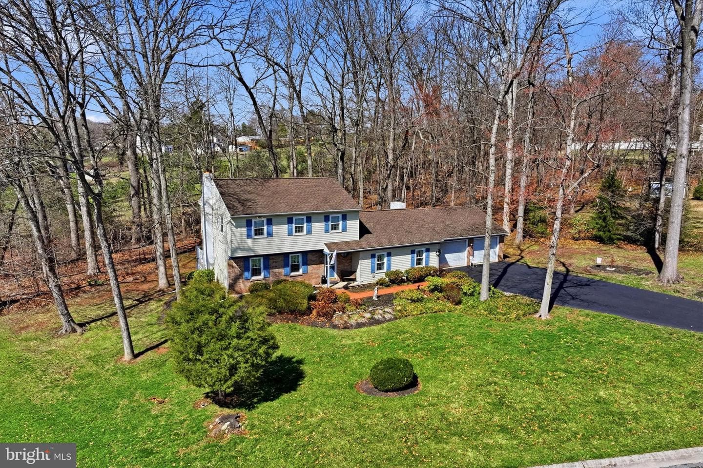 863 Hunters Run Road photo 36