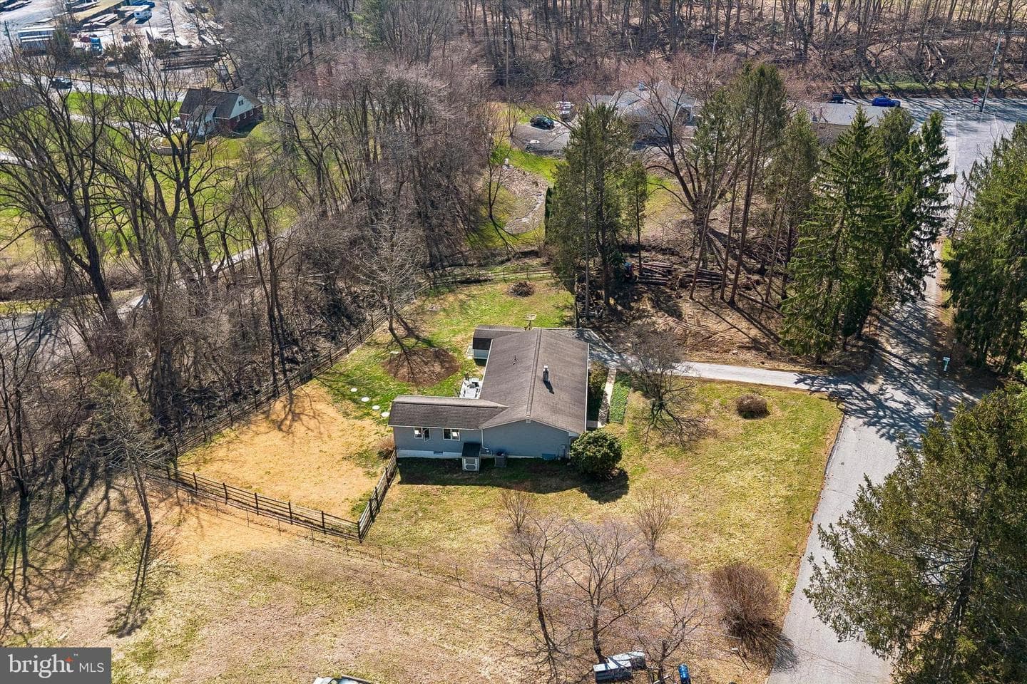 100 Evergreen Drive photo 36
