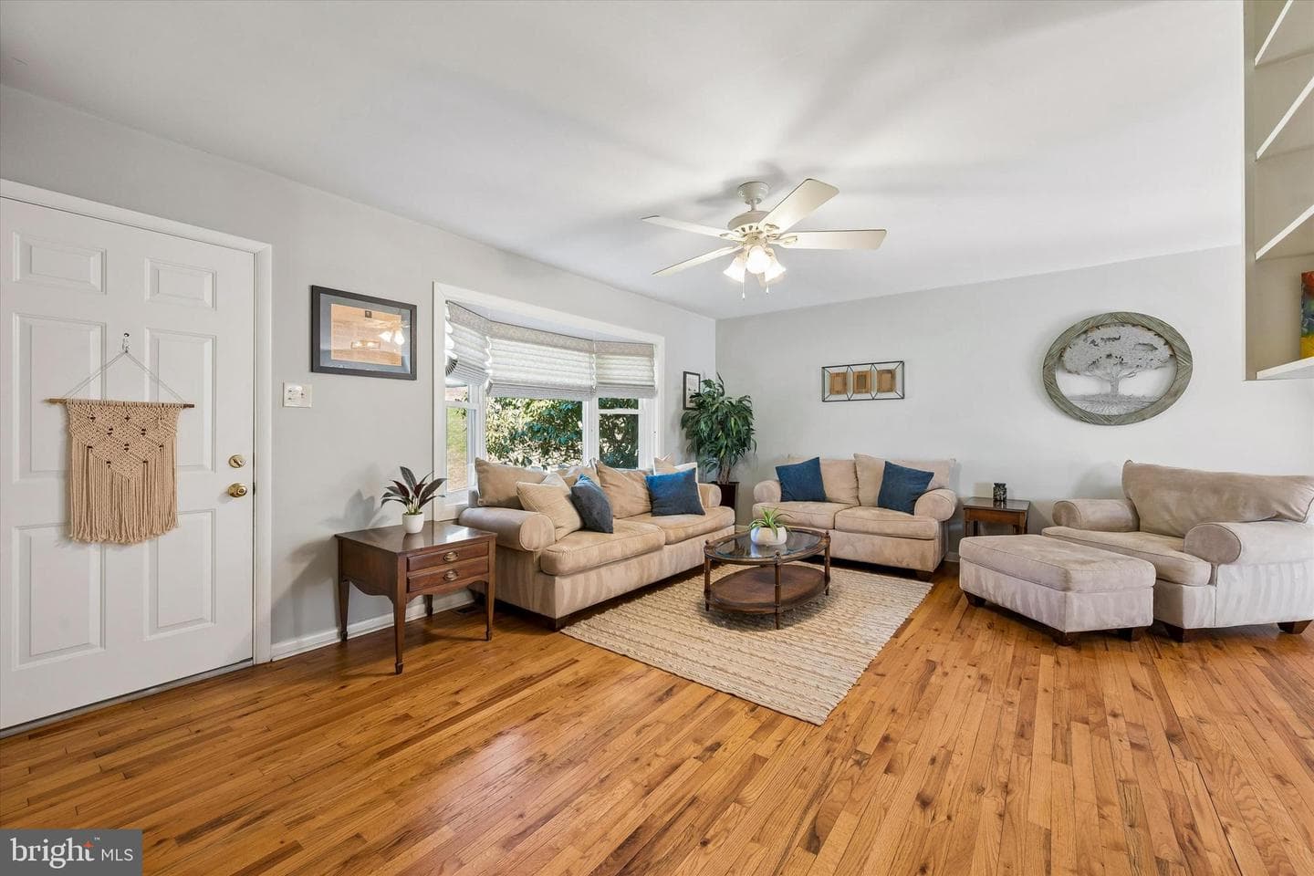 100 Evergreen Drive photo 6