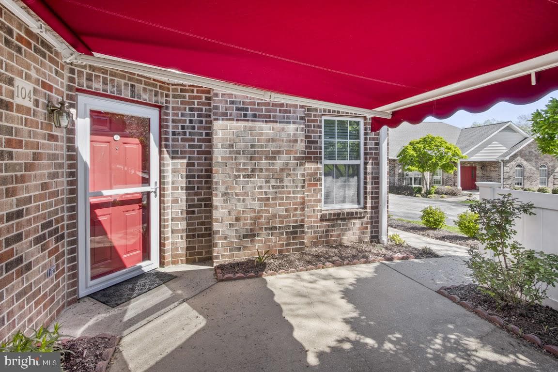104 Village Way #16c photo 6
