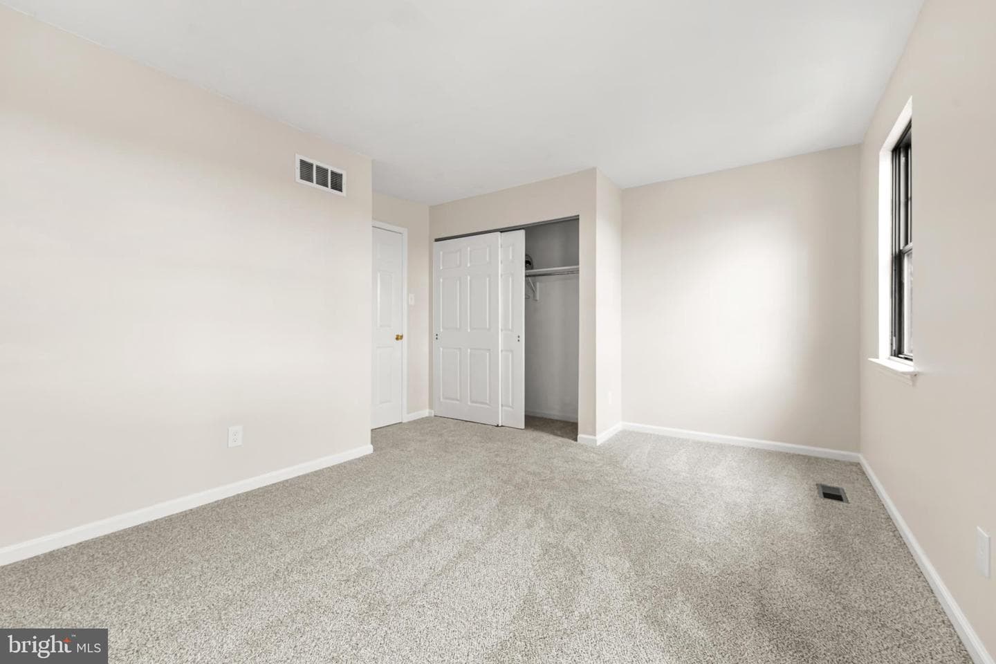 703 Andover Court #703-C photo 29