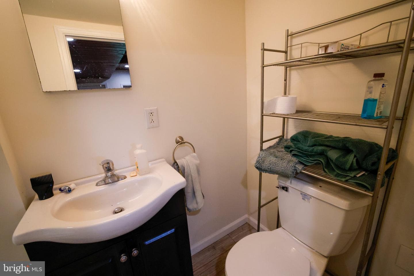 25 Keller Road photo 12