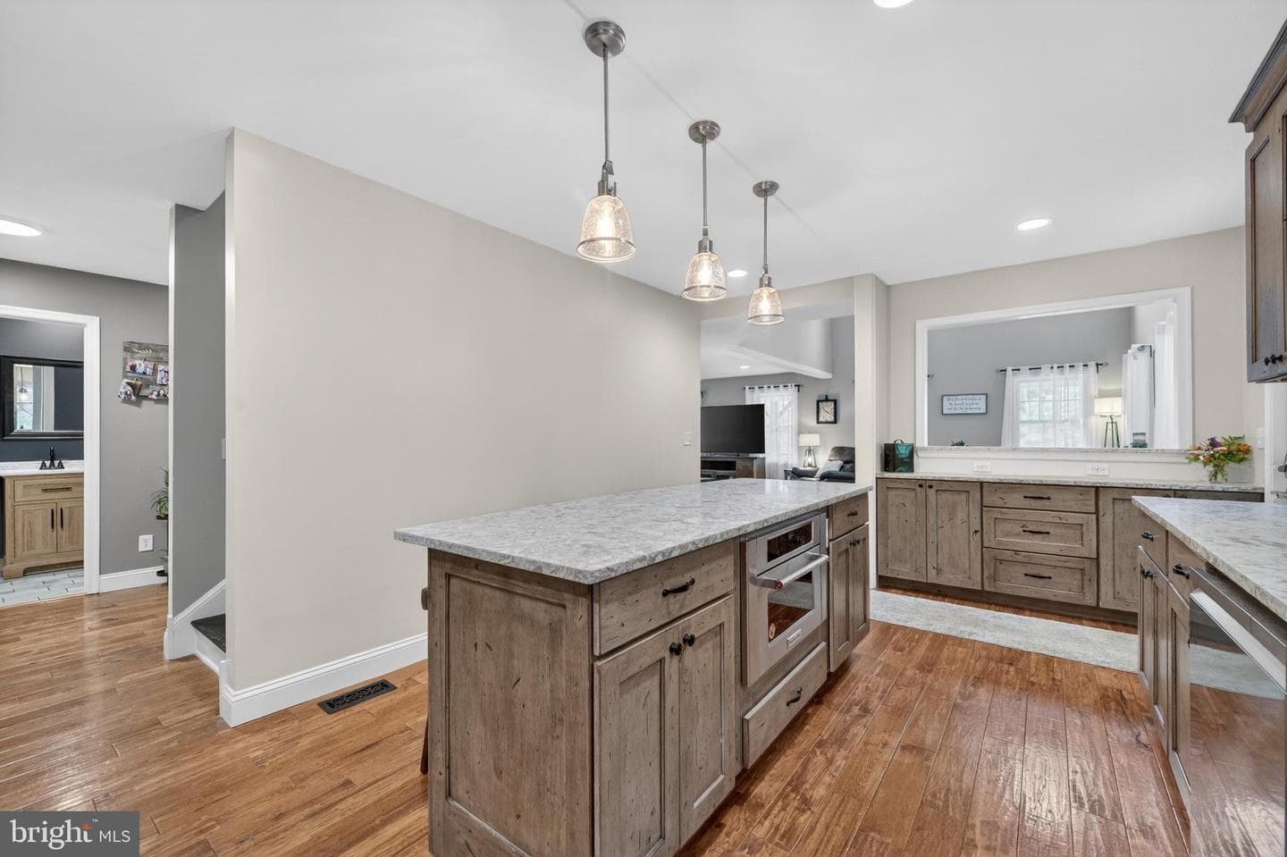 2129 Fairview Road photo 9