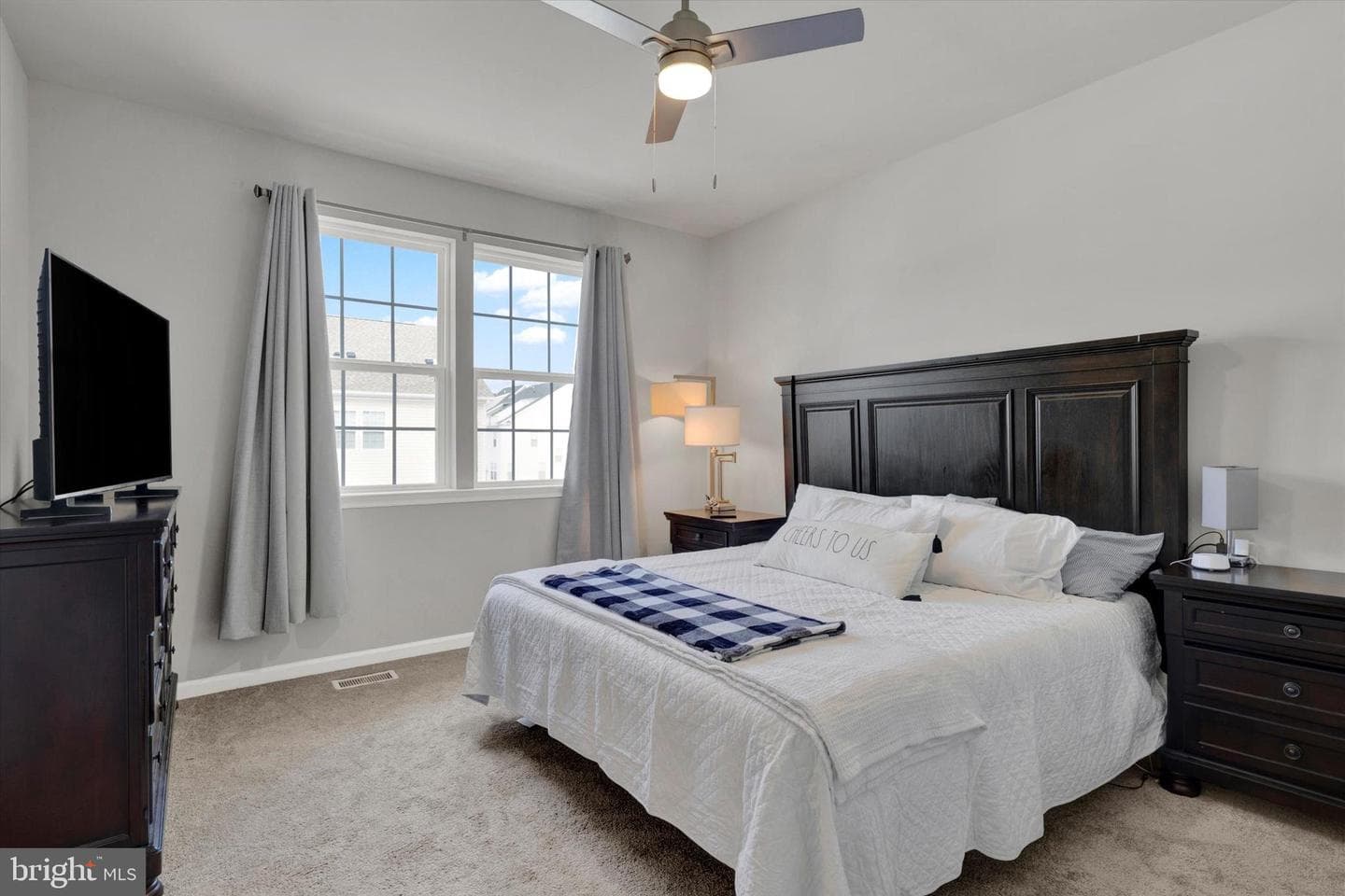 423 Smithworks Boulevard photo 22