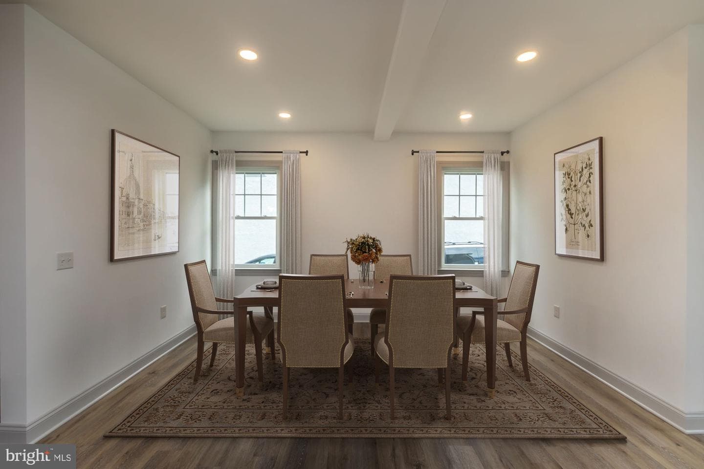411 James St photo 18