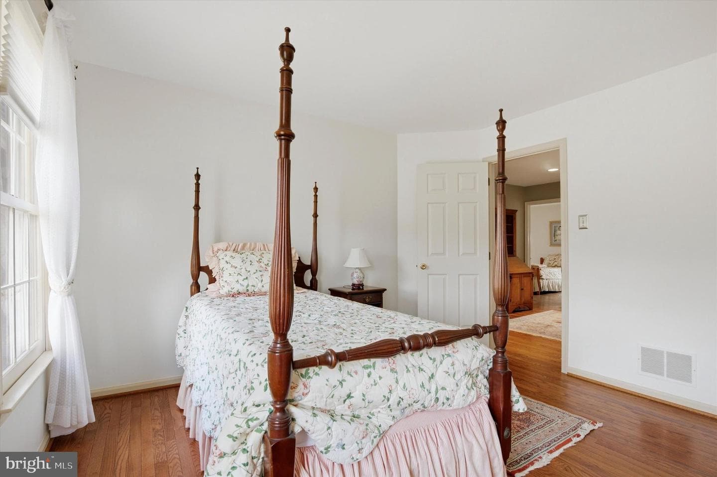 1307 Jaine Lane photo 25