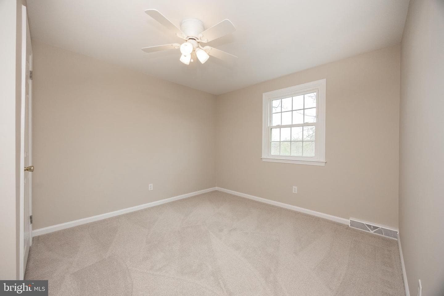 401 Baker Lane photo 29
