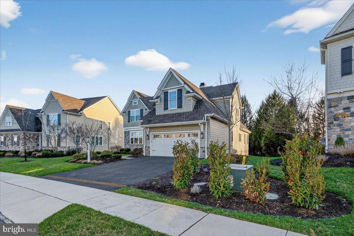 122 Chapel Hill Circle photo 4