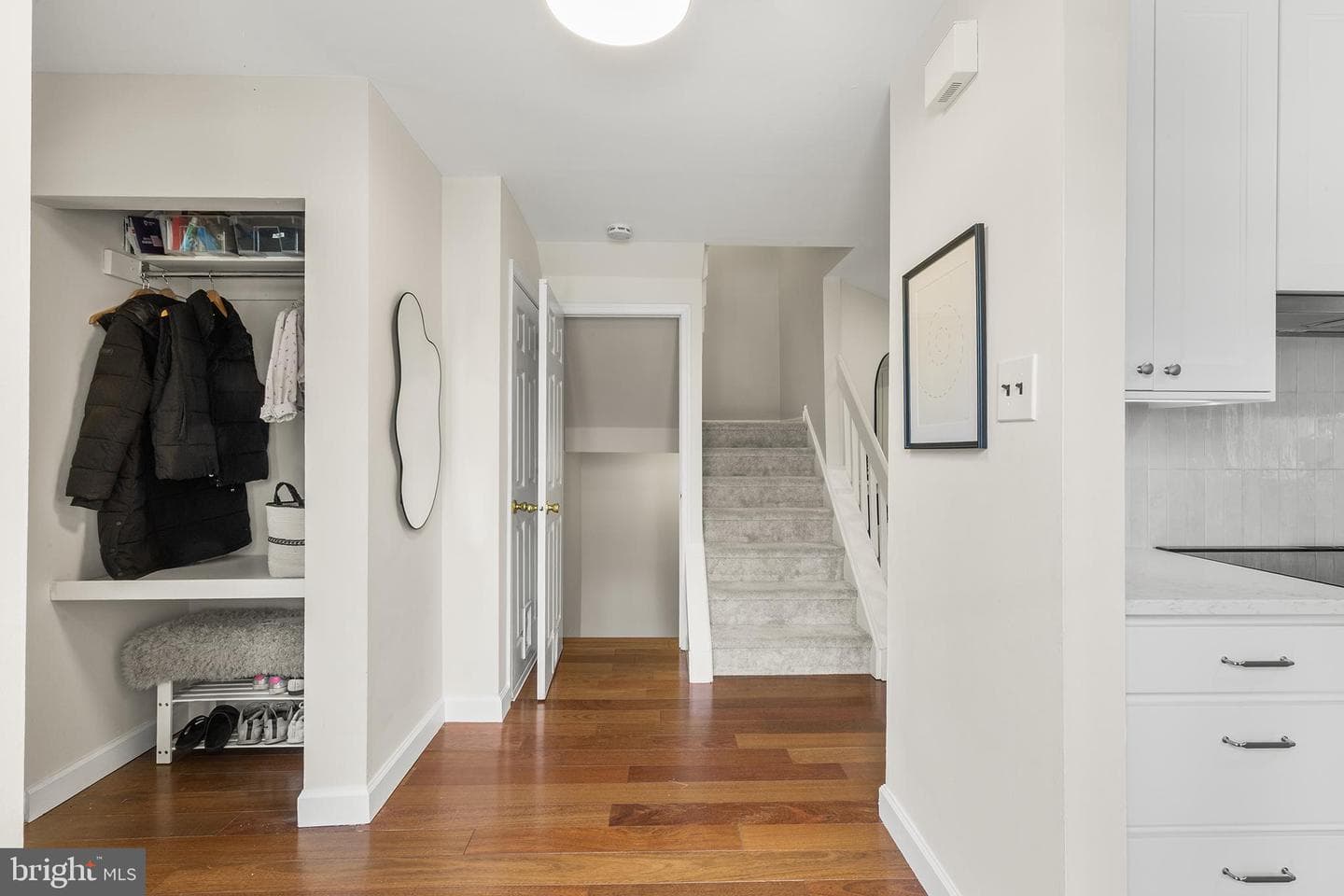 306 Hanover Court photo 3