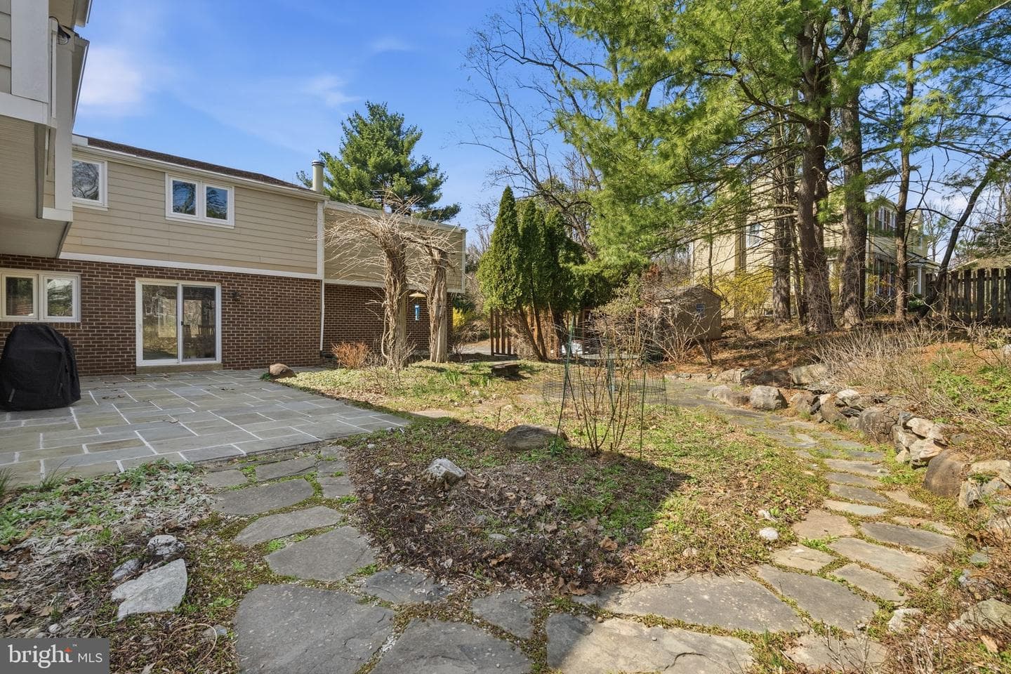 1561 Tanglewood photo 46