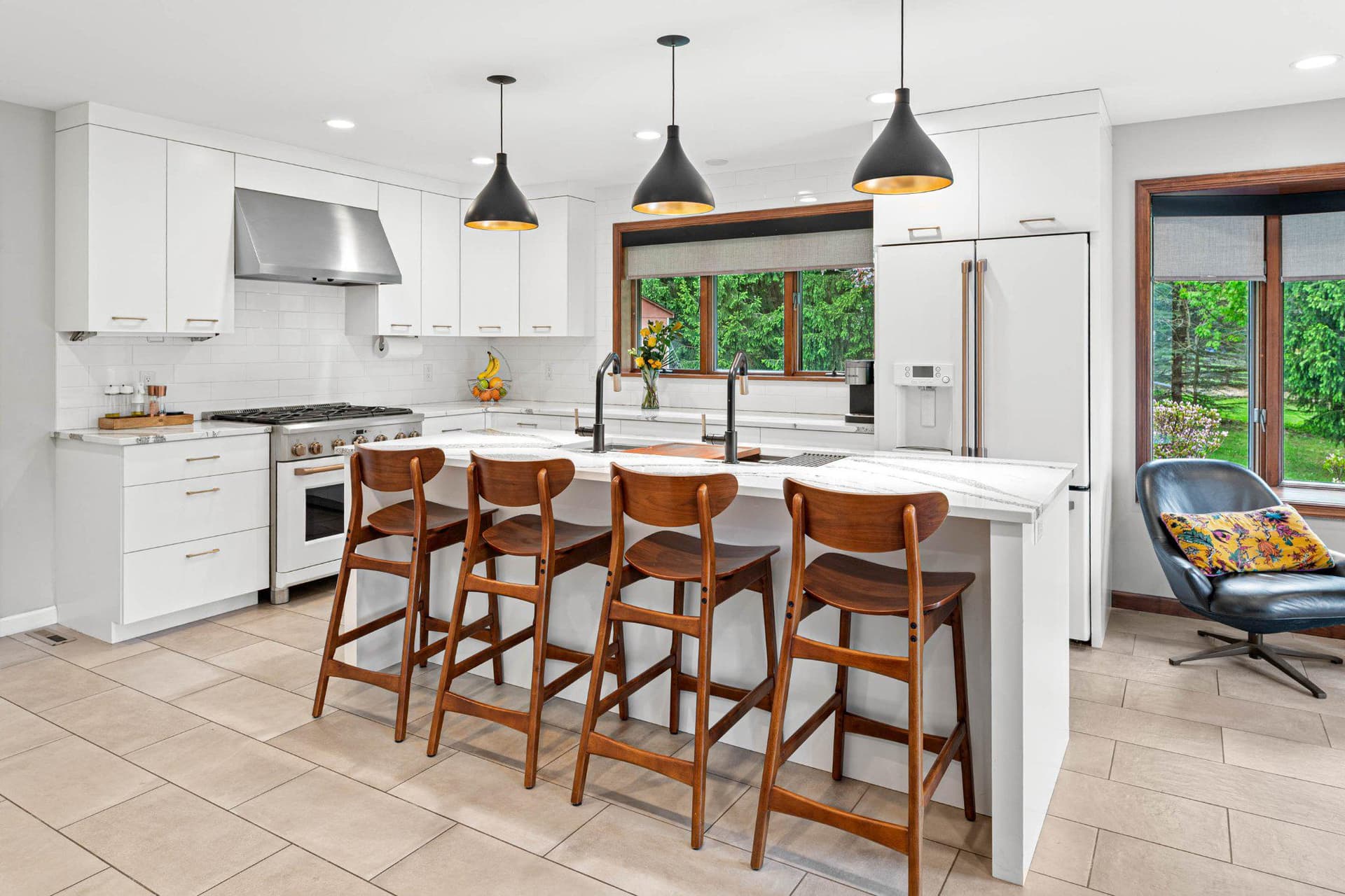 703 Ridge Road photo 11
