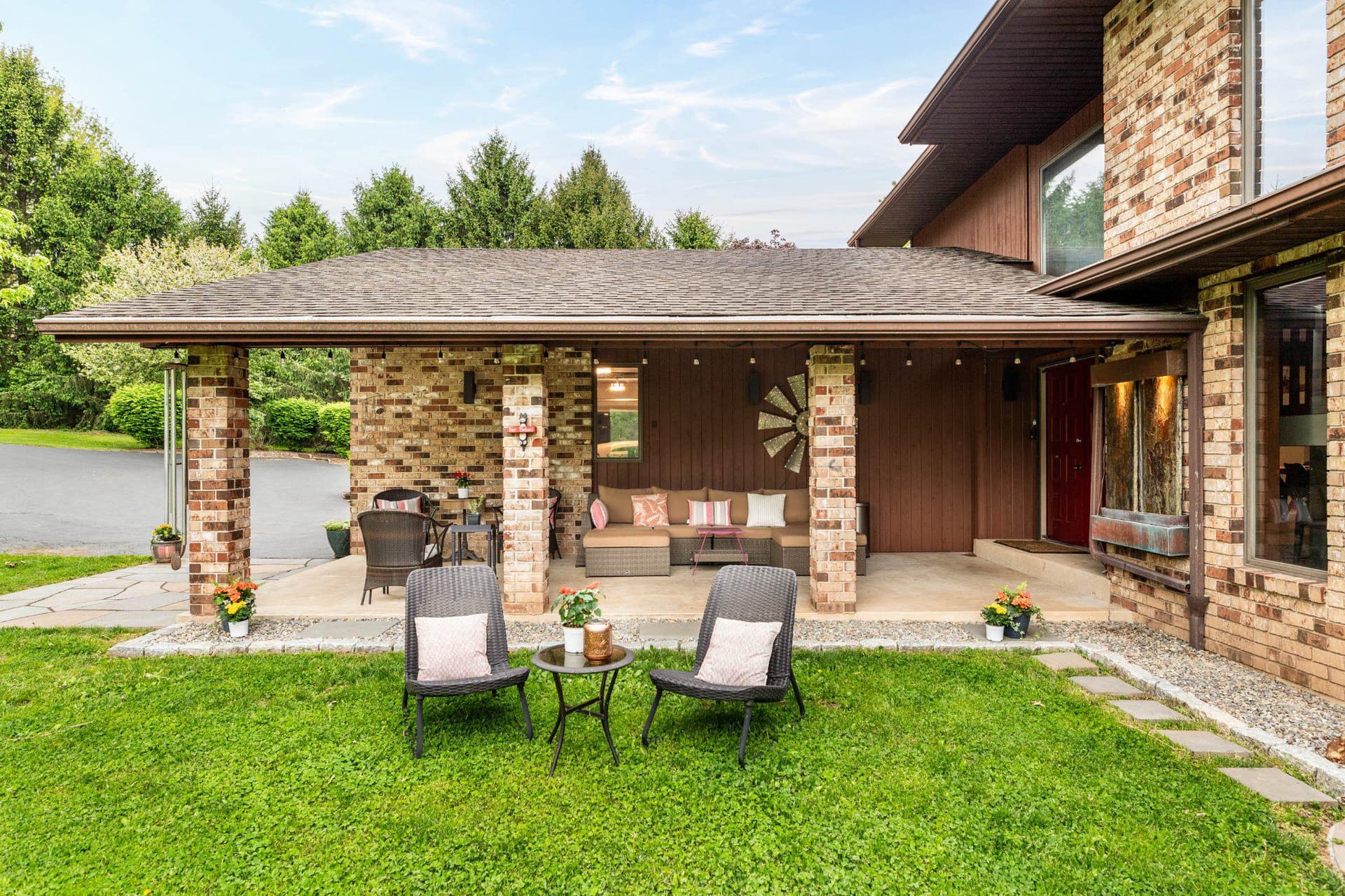703 Ridge Road photo 4