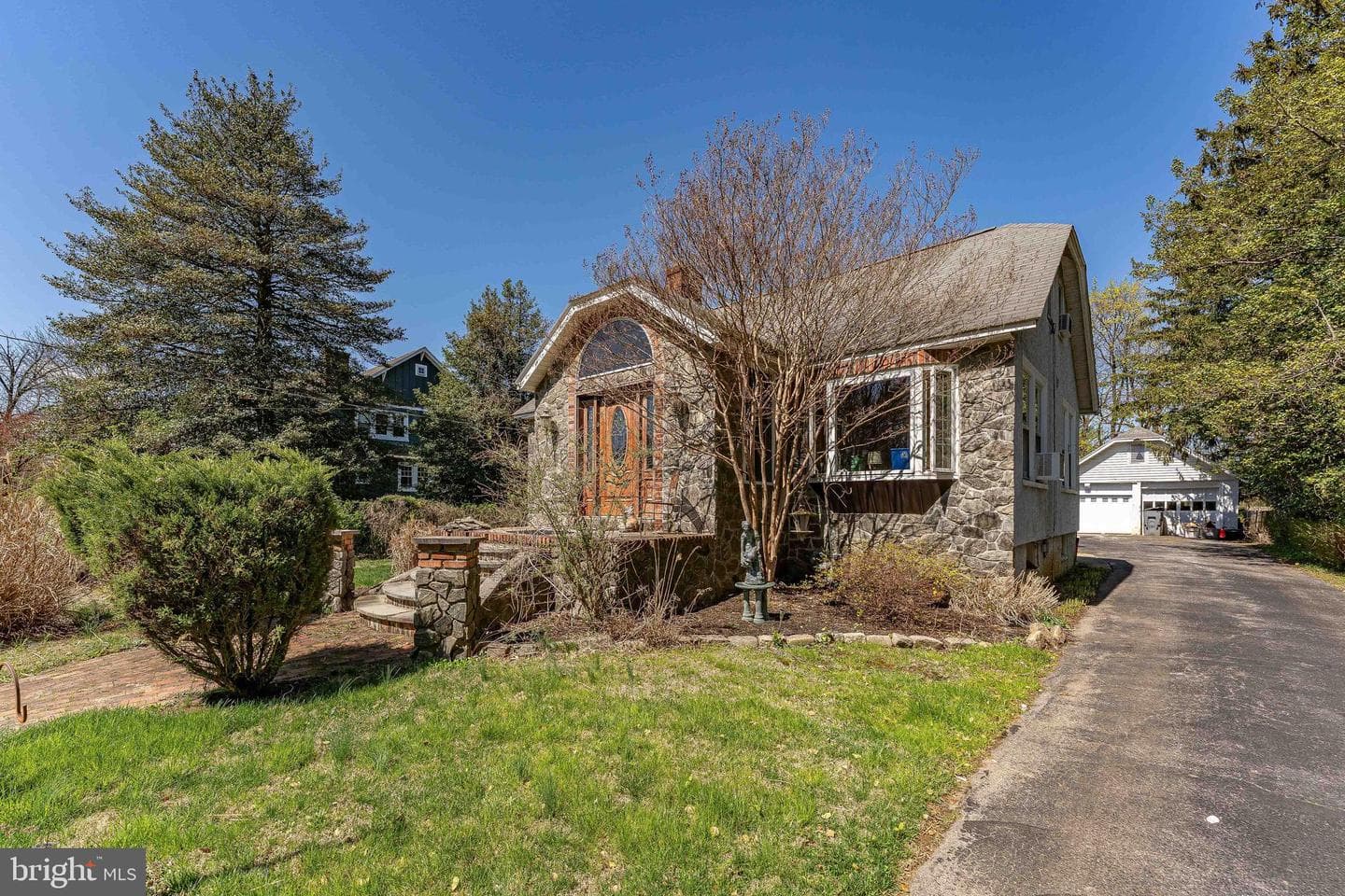 537 Red Fox Lane photo 2
