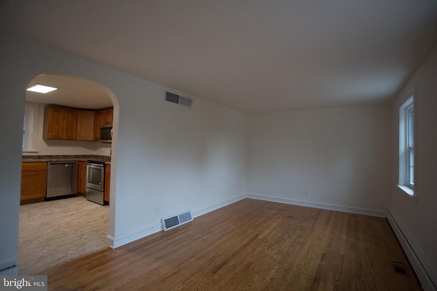 601 Vincent Street photo 8