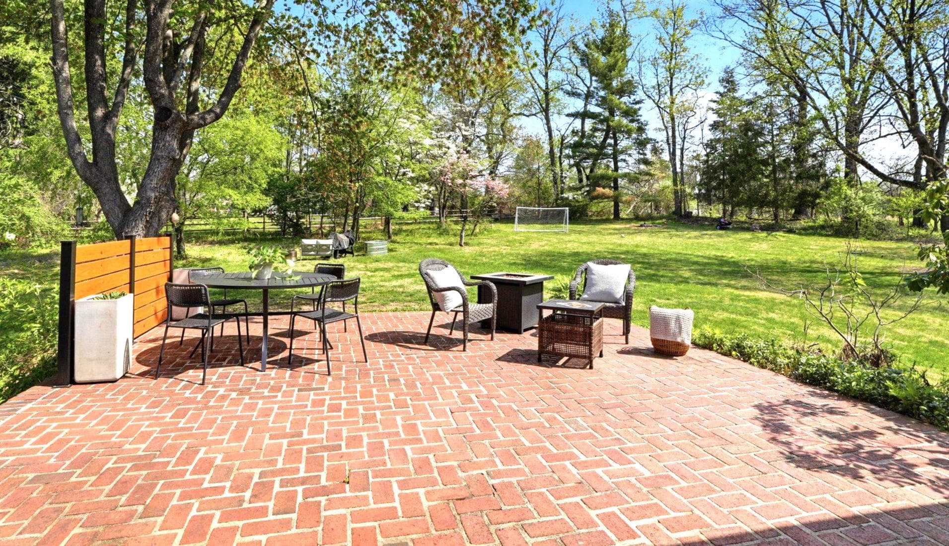 877 E Philip Drive photo 35