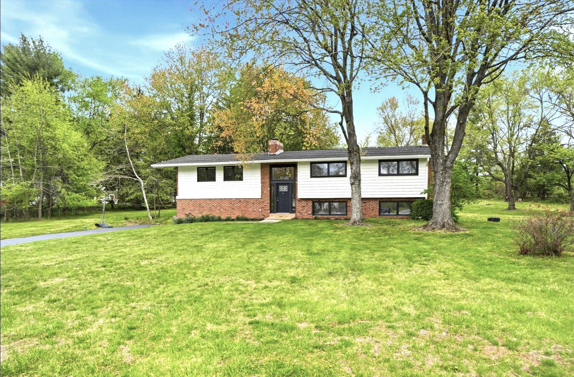 877 E Philip Drive photo 41
