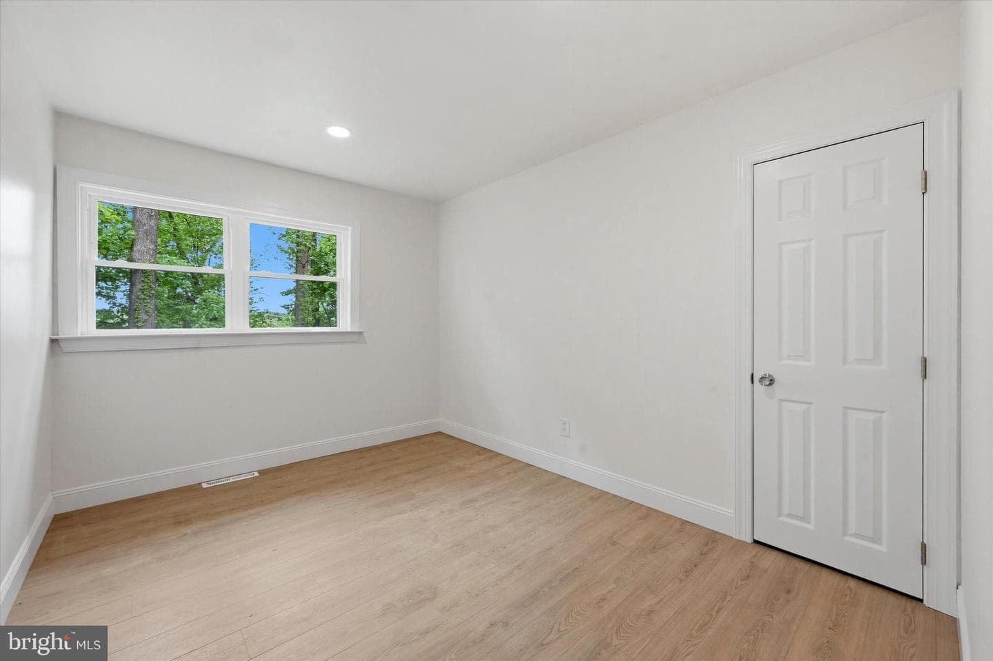 1551 Conestoga Road photo 19