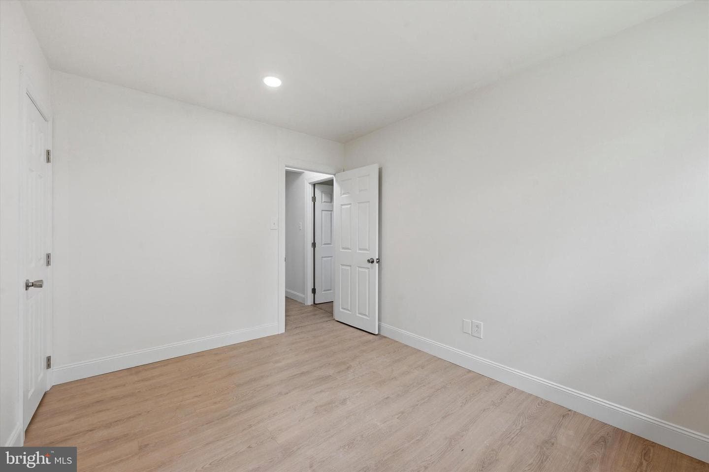 1551 Conestoga Road photo 20