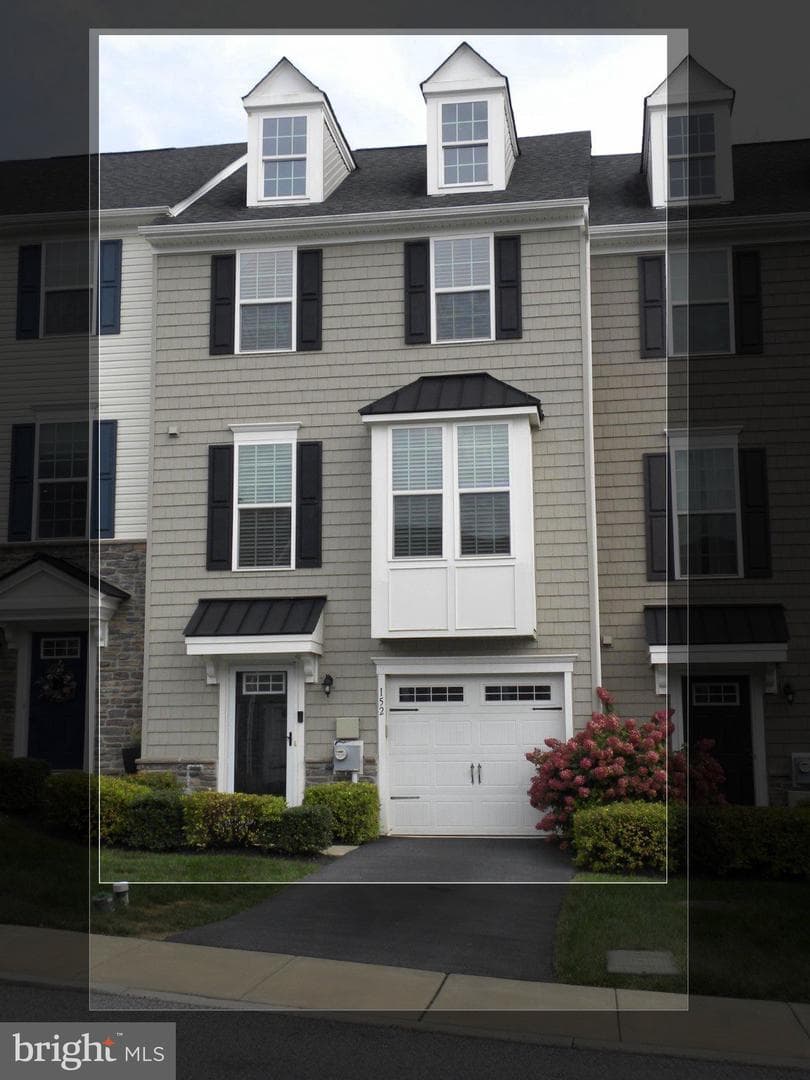 152 Mulberry Drive photo 1