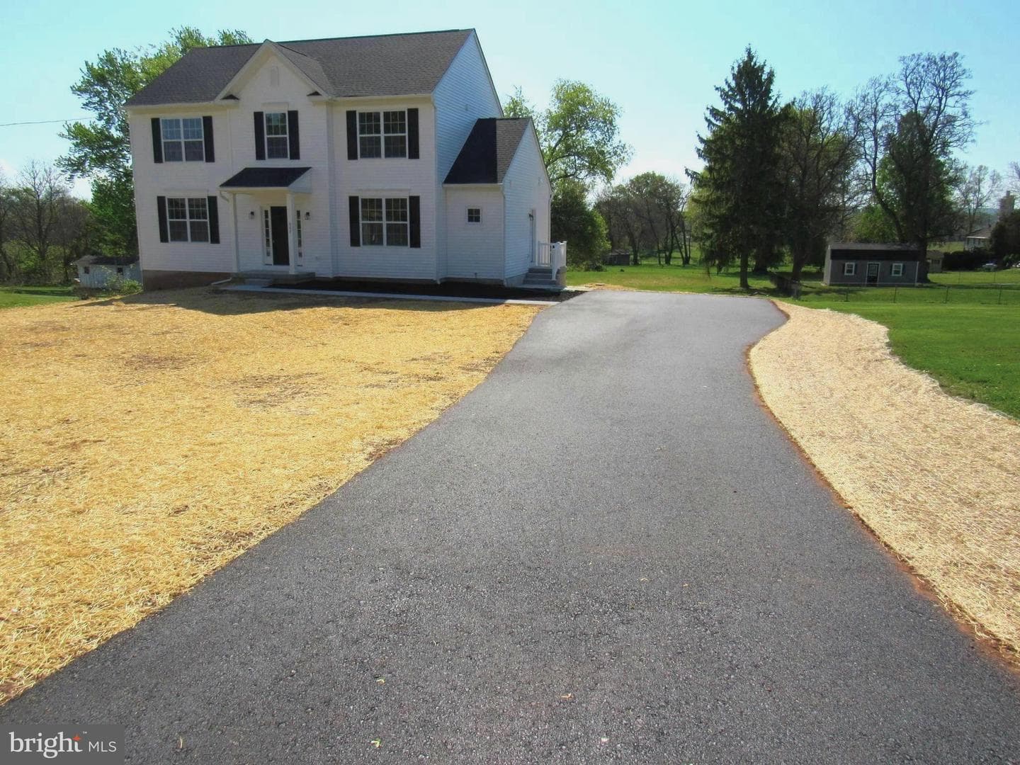957 Spring City Road photo 3