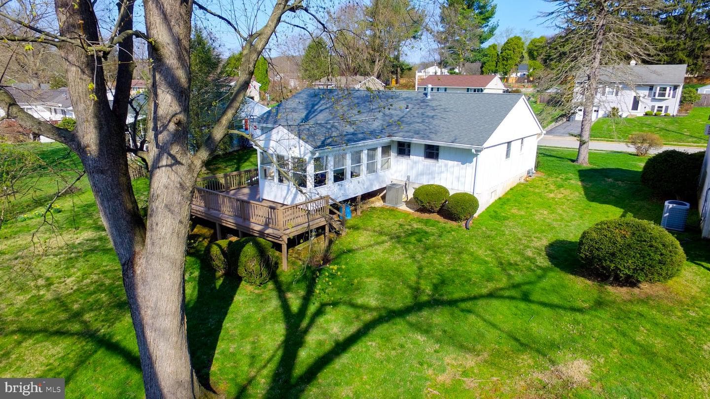 408 Chesterfield Drive photo 45