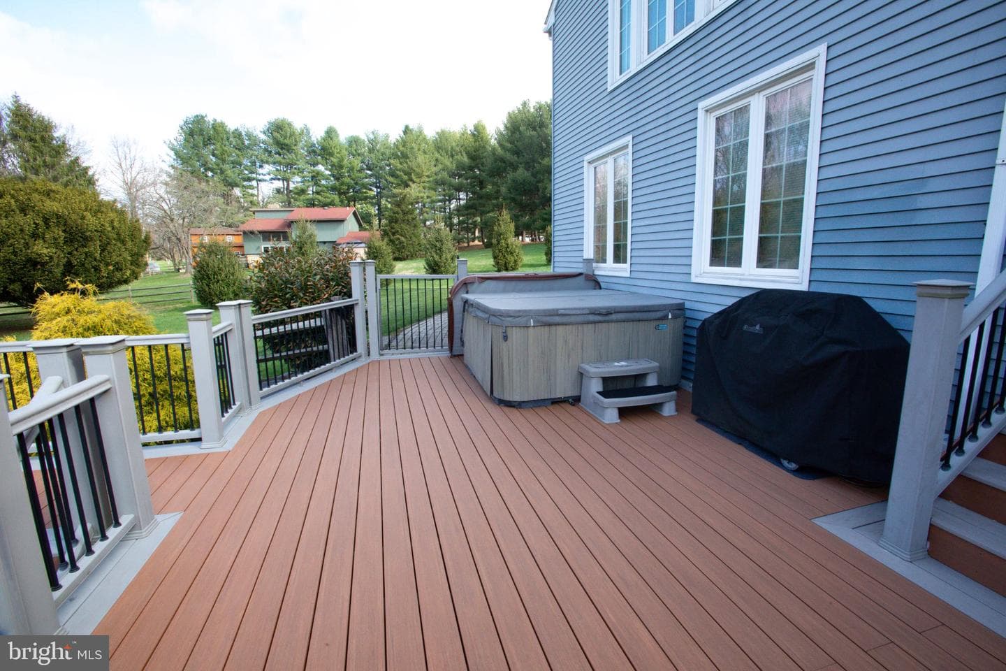 42 Eleanor Drive photo 11