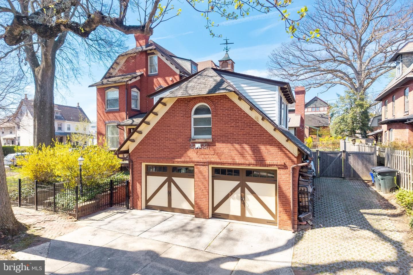 403 N Church Street photo 14