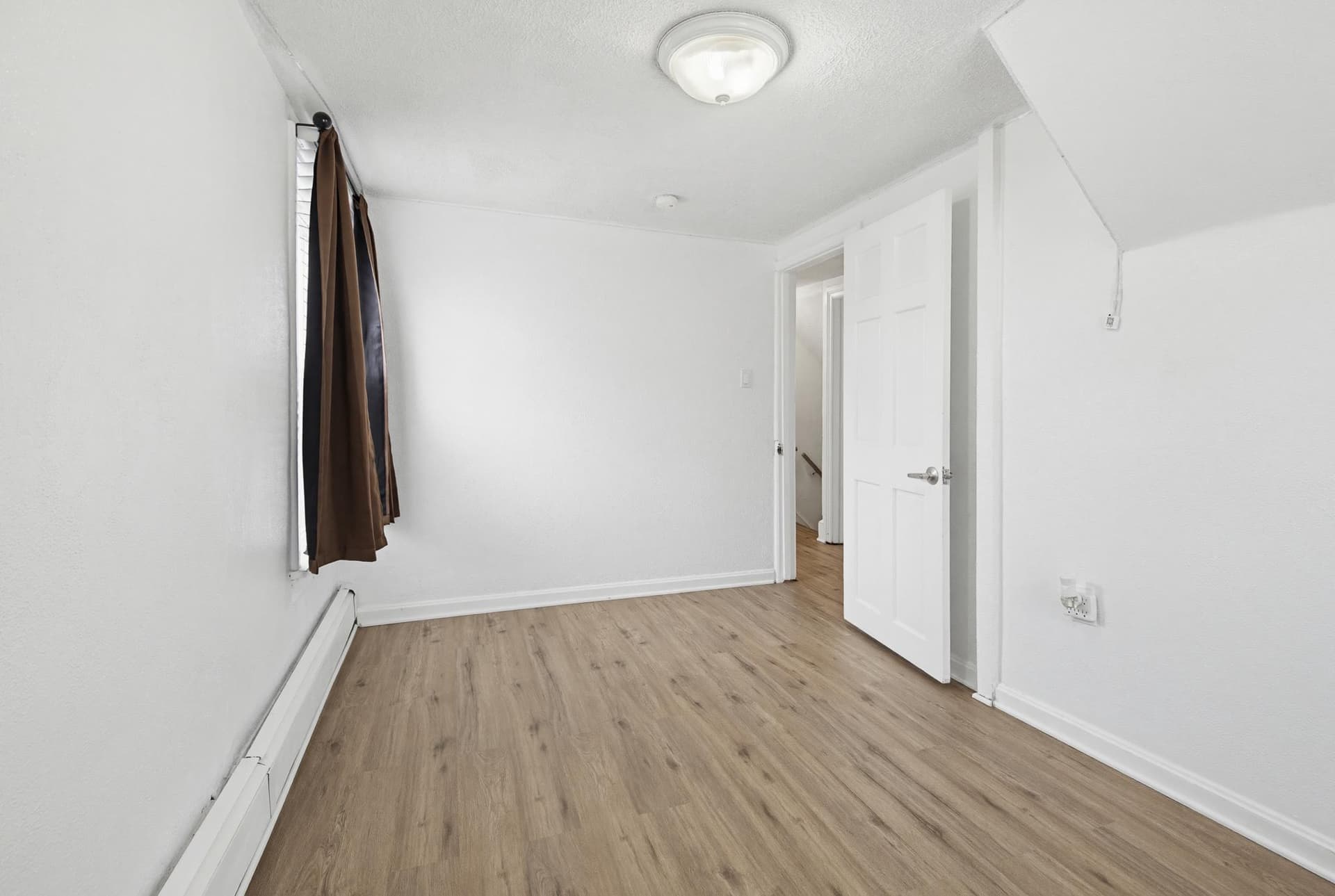 429 Hodgson Street photo 19