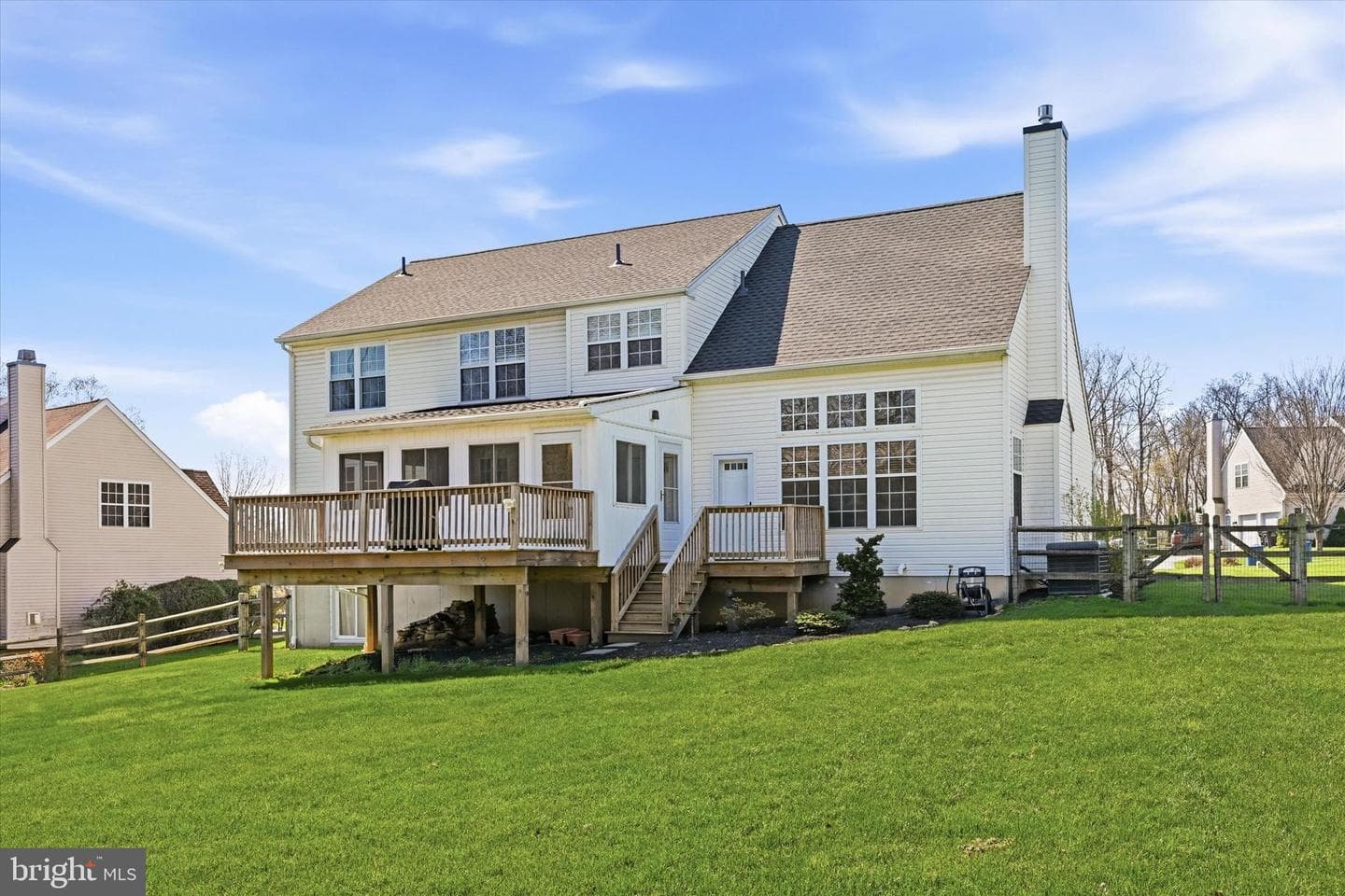 140 Durham Drive photo 25