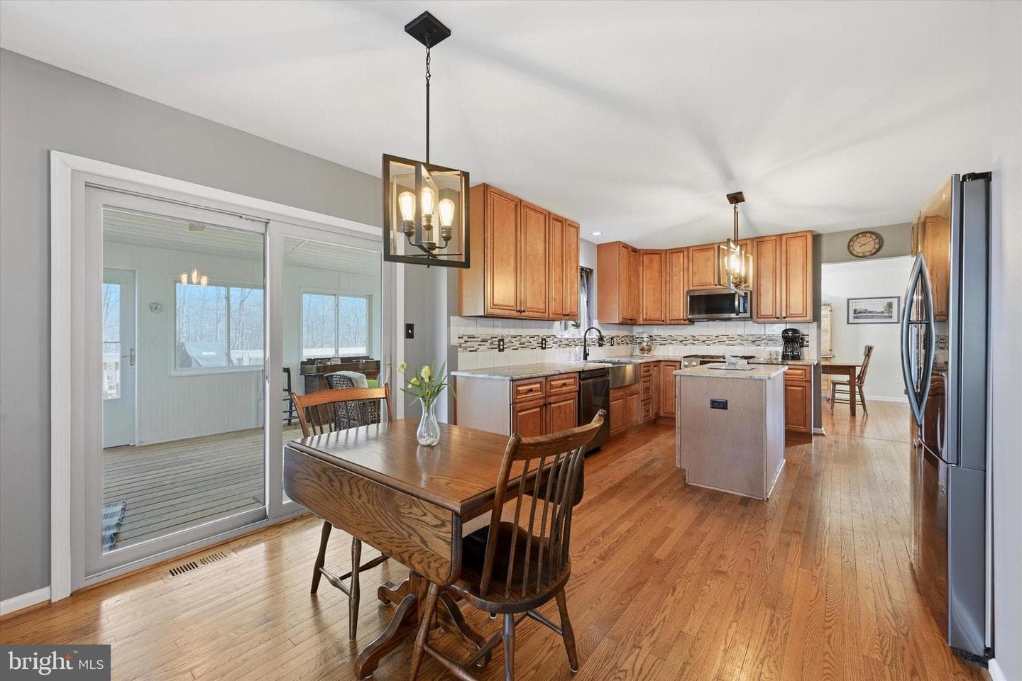 140 Durham Drive photo 7
