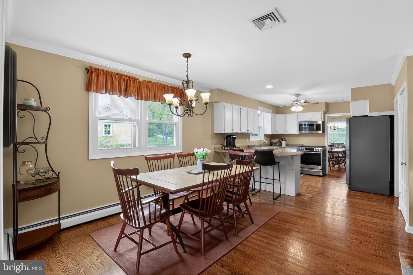 1088 Wood Lane photo 8