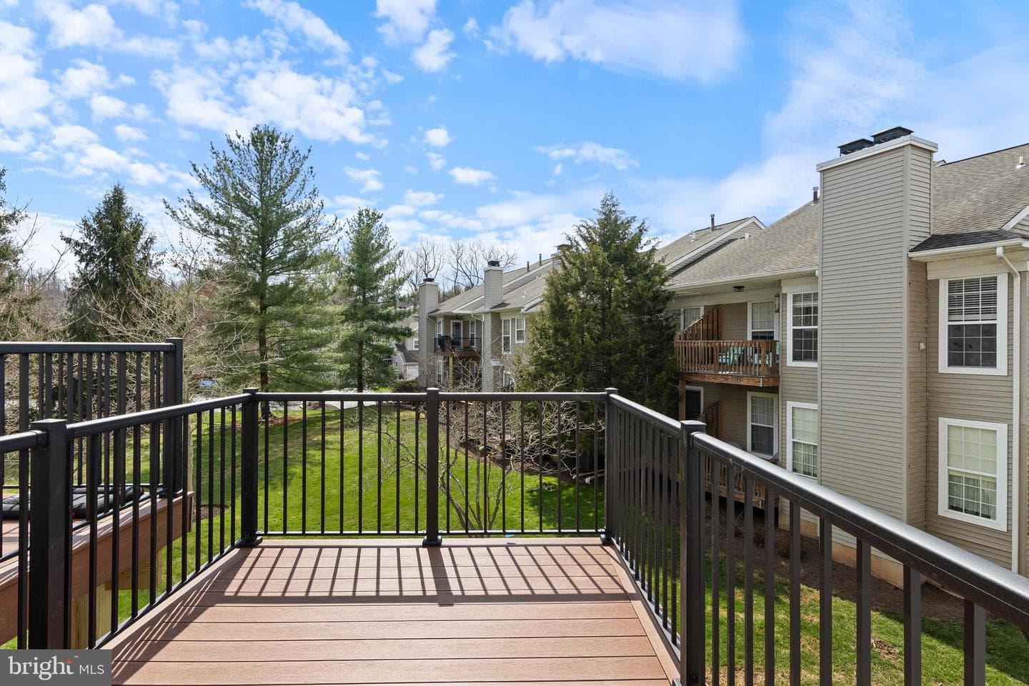 112 Stewarts Court #406 photo 22