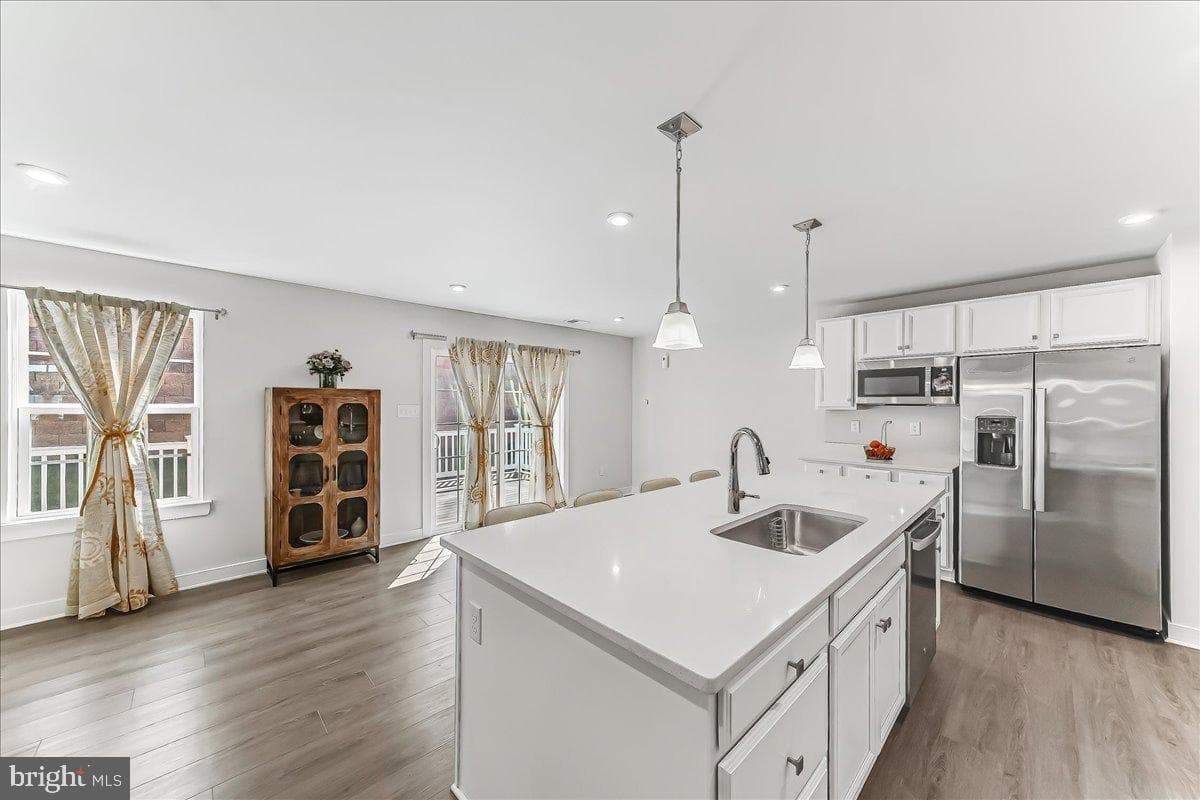 215 Sloan Drive photo 13