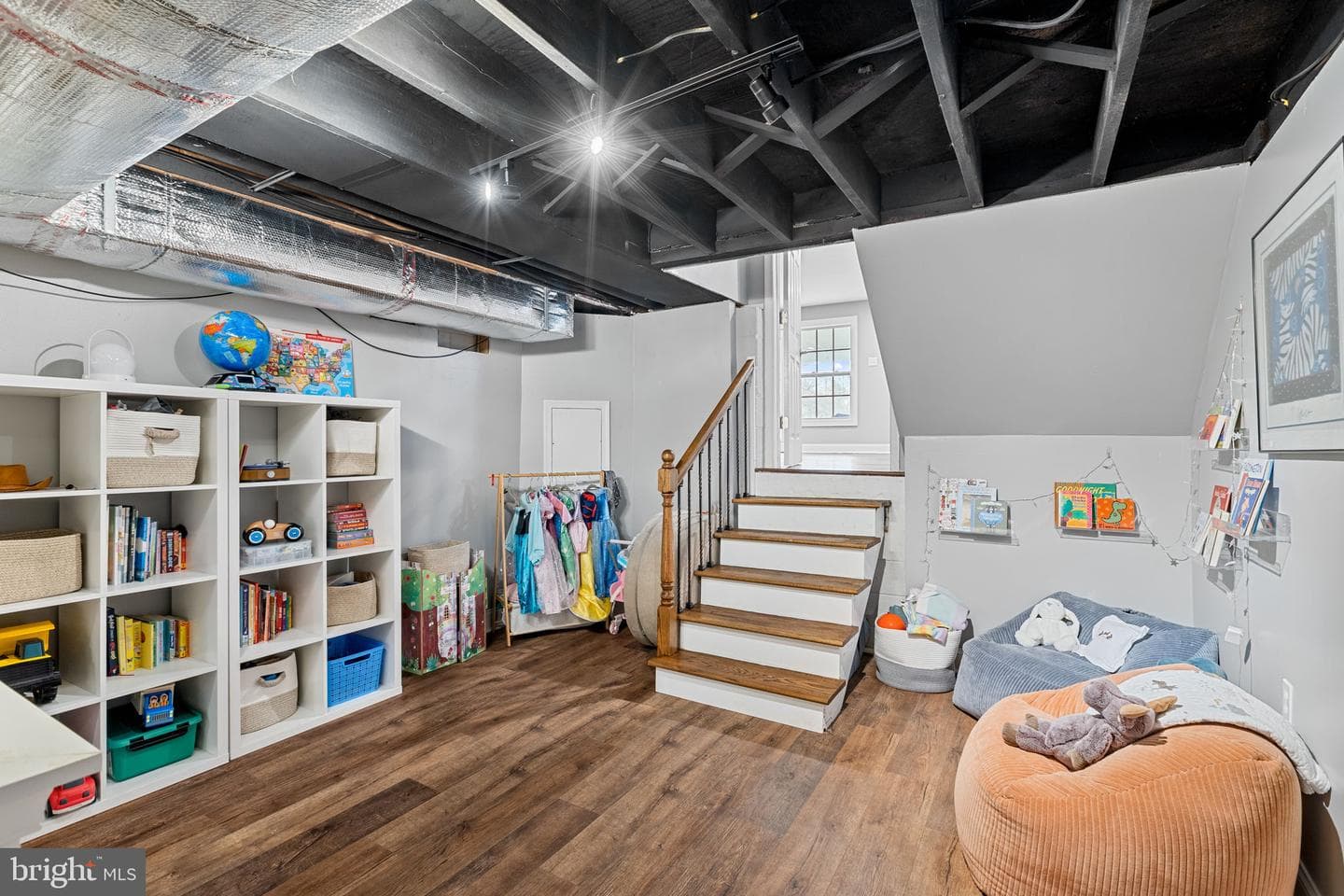 237 Waterloo Avenue photo 45