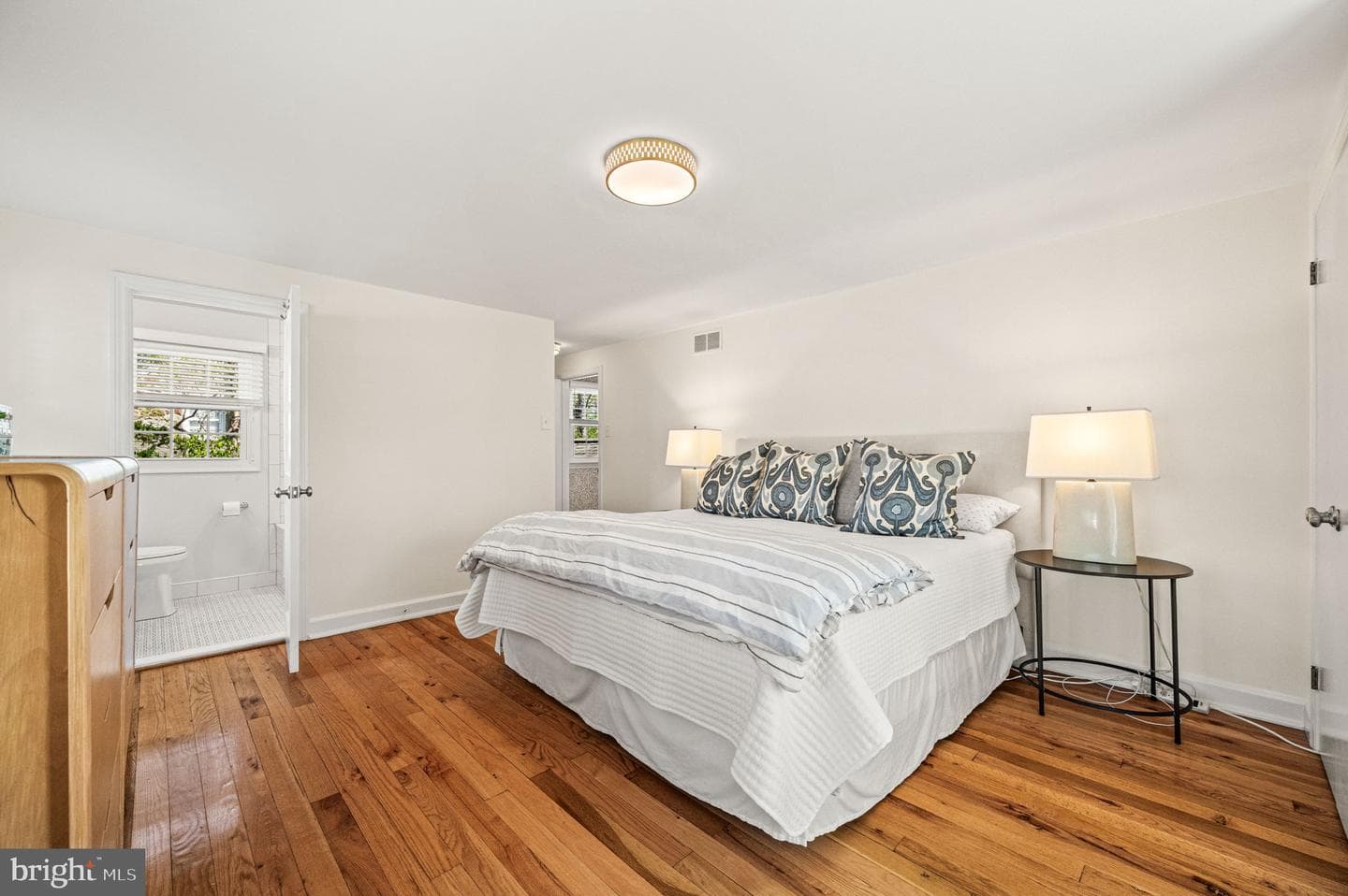 2 Briar Road photo 25