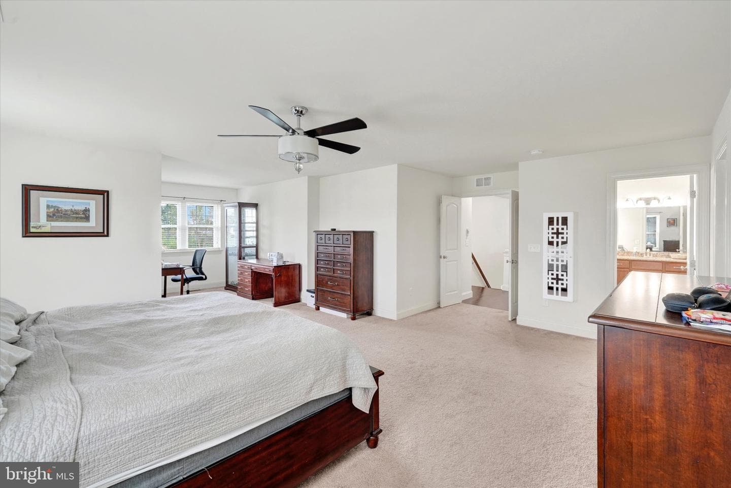 440 Commonwealth Drive photo 21