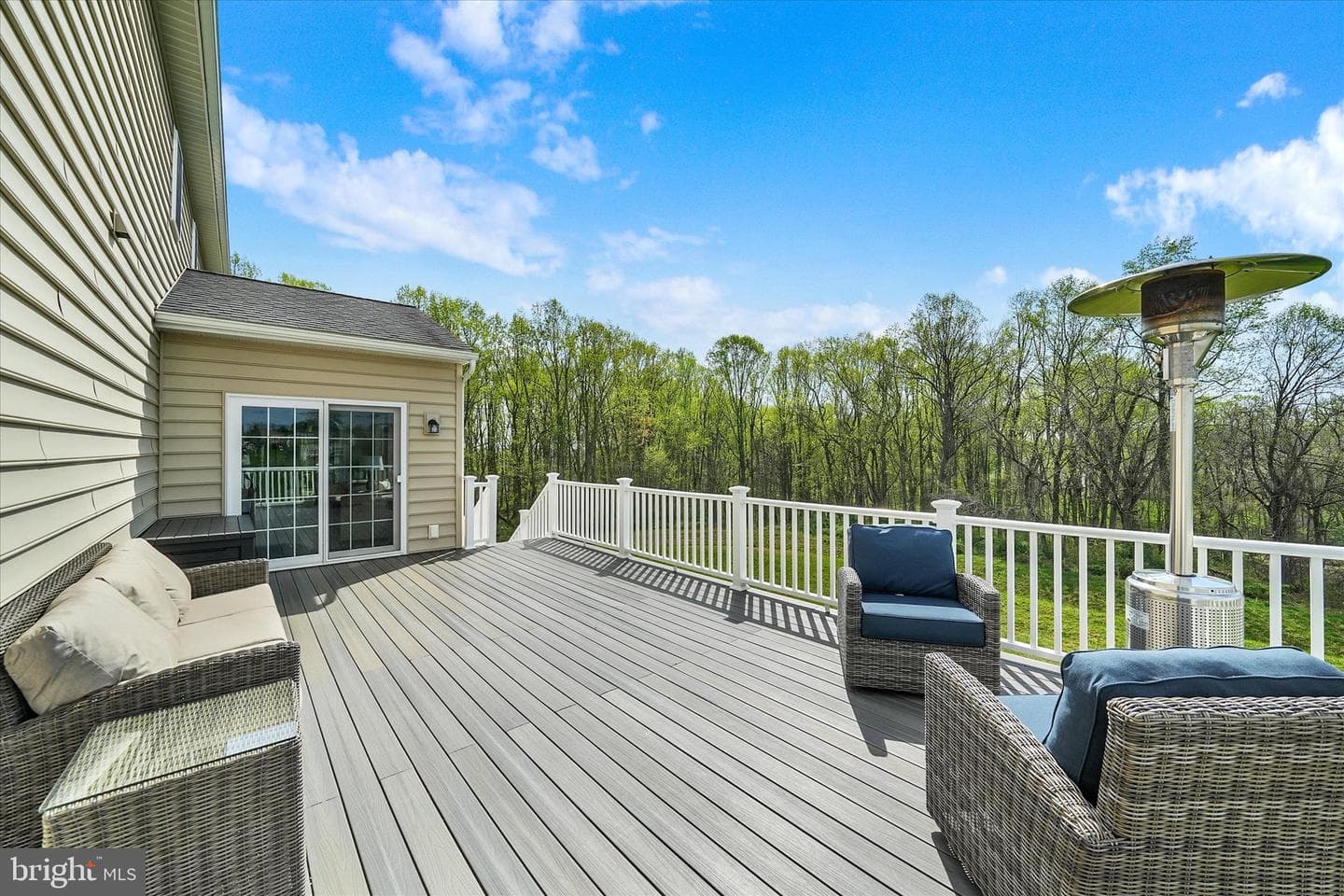 440 Commonwealth Drive photo 34