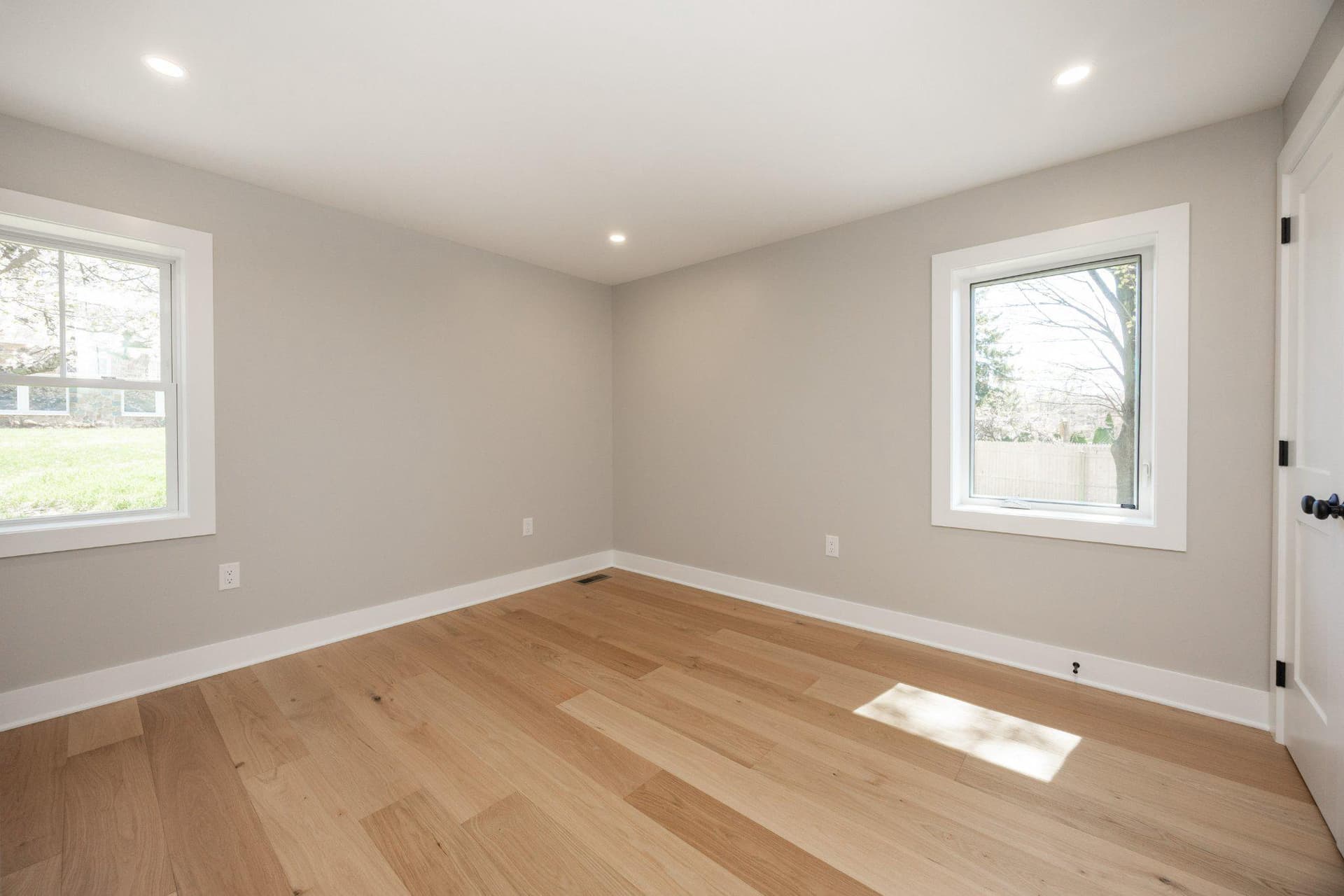 504 W Lafayette Street photo 19