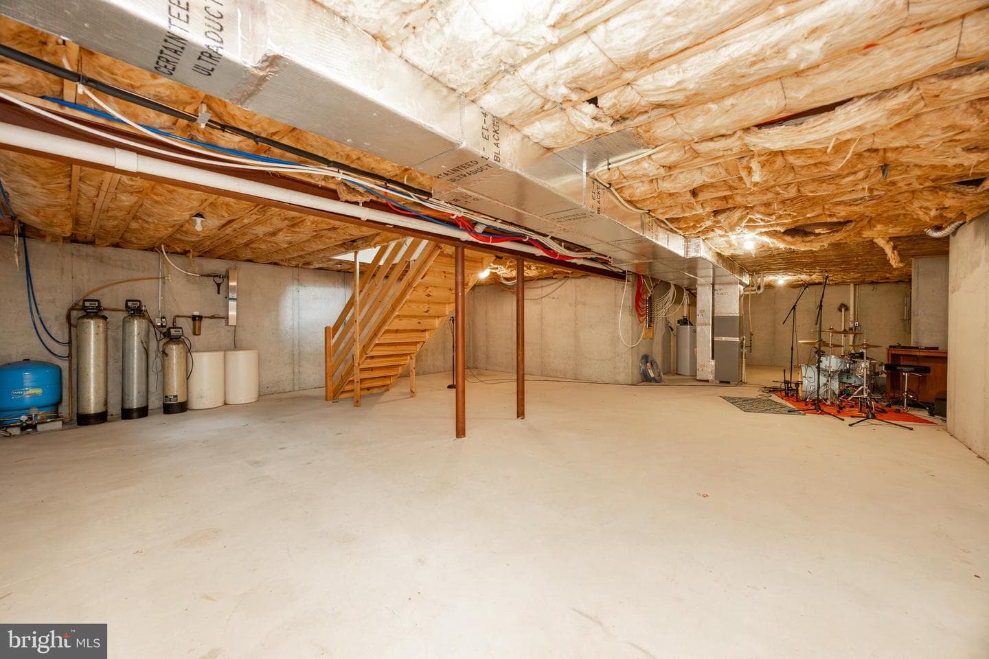 1 Winslow Drive photo 38