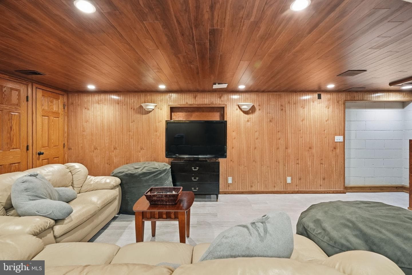 916 General Howe Drive photo 92