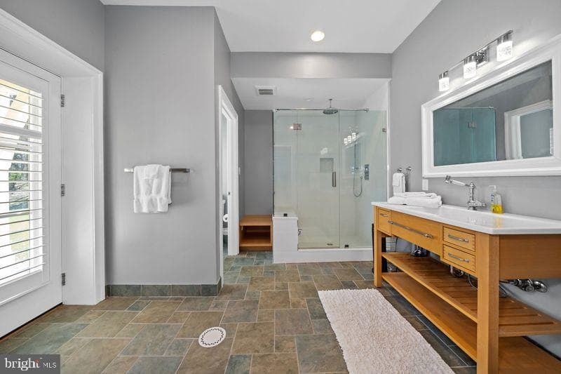200 Parsons Road photo 46
