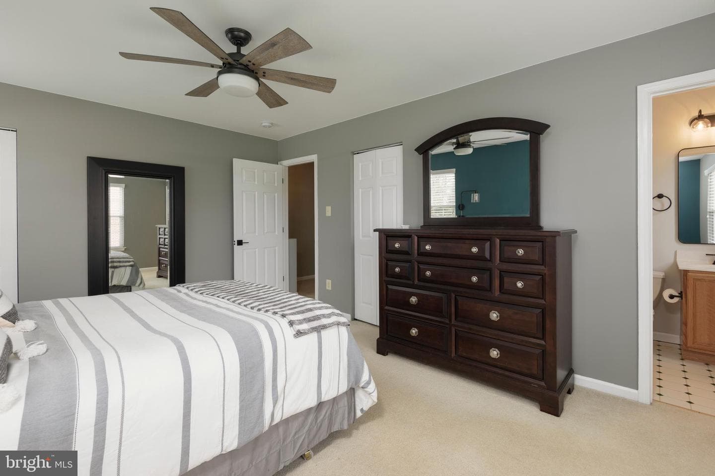 750 E Marshall Street #802 photo 15